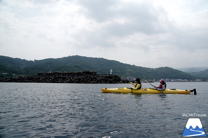 真夏の北海道・小樽塩谷 シーカヤックで目指せ『青の洞窟』！